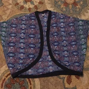 Multi-colored printed kimono